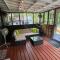 Serene Retreat! 420 friendly in designated area, 3 minutes to downtown Richmond