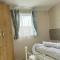 NB30 Accessible Pet Friendly Caravan With Hot Tub - Skegness