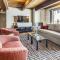 Modern Condo, 1 Block to Gondola - Ideal Vacation Location - Aspen