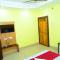 Hotel Near Golden Beach And Temple - Hotel SaSHi Puri, Air-Conditioned-with-wifi-and Parking Facilities