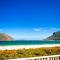 Pingu Beachhouse with Jacuzzi Hout Bay Cape Town