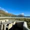 Pingu Beachhouse with Jacuzzi Hout Bay Cape Town
