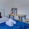 StayZo House Accommodation- Coventry Free Parking