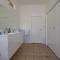Boothenba Cottage Farm Stay