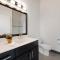 Jeffjack Heated Pool Penthouse in Chicagos West Loop