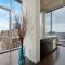 Jeffjack Heated Pool Penthouse in Chicagos West Loop