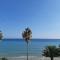 Enjoy Sunrise at Spacious 3BR flat by the Seafront