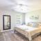 Cozy and Contemporary Villa 1 Mile from GSU