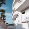 CAPTAINS RESIDENCE