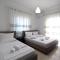Omnia Apartments