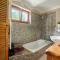 Bela Luna - Charming Garden Cottage near Lake Bled