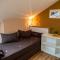 Central 3bdr penthouse with terrace&AC Central 3bdr penthouse with terrace&AC