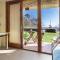 Lets Holidays garden house in front of the beach