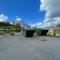 3 sleeping rooms for 82m2 which direct traffic to airport and city center