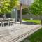 "TWO" - Premium Apartments Seekirchen, lichtdurchflutetes 3-Zimmer-Apartment mit Terrasse und grüner Oase
