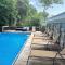 Private Pool & Yard Mins to Dining & University