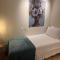 Flat 912 - Iate Plaza Hotel