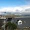 6 Afallon, Beachside holiday house