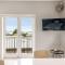 Central and Private Bay Retreat
