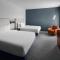 Courtyard by Marriott Santa Clarita Valencia