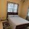 SledgeOs Guest House