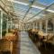 LIC Manhattan View Hotel