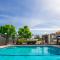 Best Western Willows Inn