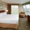 LIC Manhattan View Hotel