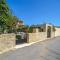 Stylish home - comfortable holidays near the beach.