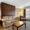 Best Western Plus Grapevine Inn