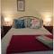 J & Ellas Holiday House - 2 Bedroom, 2 Bathroom Home
