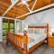Creekside Rainforest Retreat
