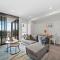 Stylish 1BR - Lv26 with Mountain Views, Pool and Park