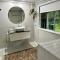 Creekside Rainforest Retreat