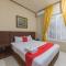RedDoorz at La Mega near Pasar Pagi Cirebon