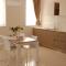 Quirinus Venetia Properties