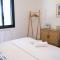 charming house with private pool in lagnes, near isle sur la sorgue, in the luberon, in Provence, for 8 people