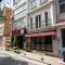 Ten Rooms Istanbul Hotel