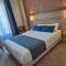 Hotel Champerret Elysees
