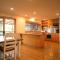 Bridgecroft Bungalow - family home - pets welcome