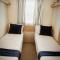 Lyon’s Robin Hood Rhyl caravan sbw