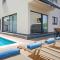 Villa Royal View