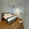 Amazing City &River views 60th level skytower 3 bedrooms&Free parking