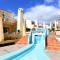 Excelent location 5 min to the beach