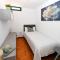 Excelent location 5 min to the beach