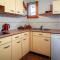 Le Cocon Detached chalet (6p). 3 bedrooms and 2 bathrooms
