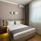Laurel Hotel