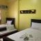Luis Bay Travellers Lodge Coron