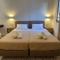 Sarris Studios & Apartments