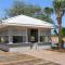 Laketown Wharf 335! 1 BD, 2 Bathroom with Amazing Amenities